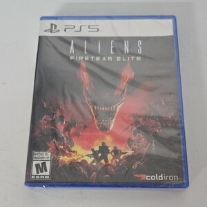 Aliens: Fireteam Elite for PS5 - Blue Case